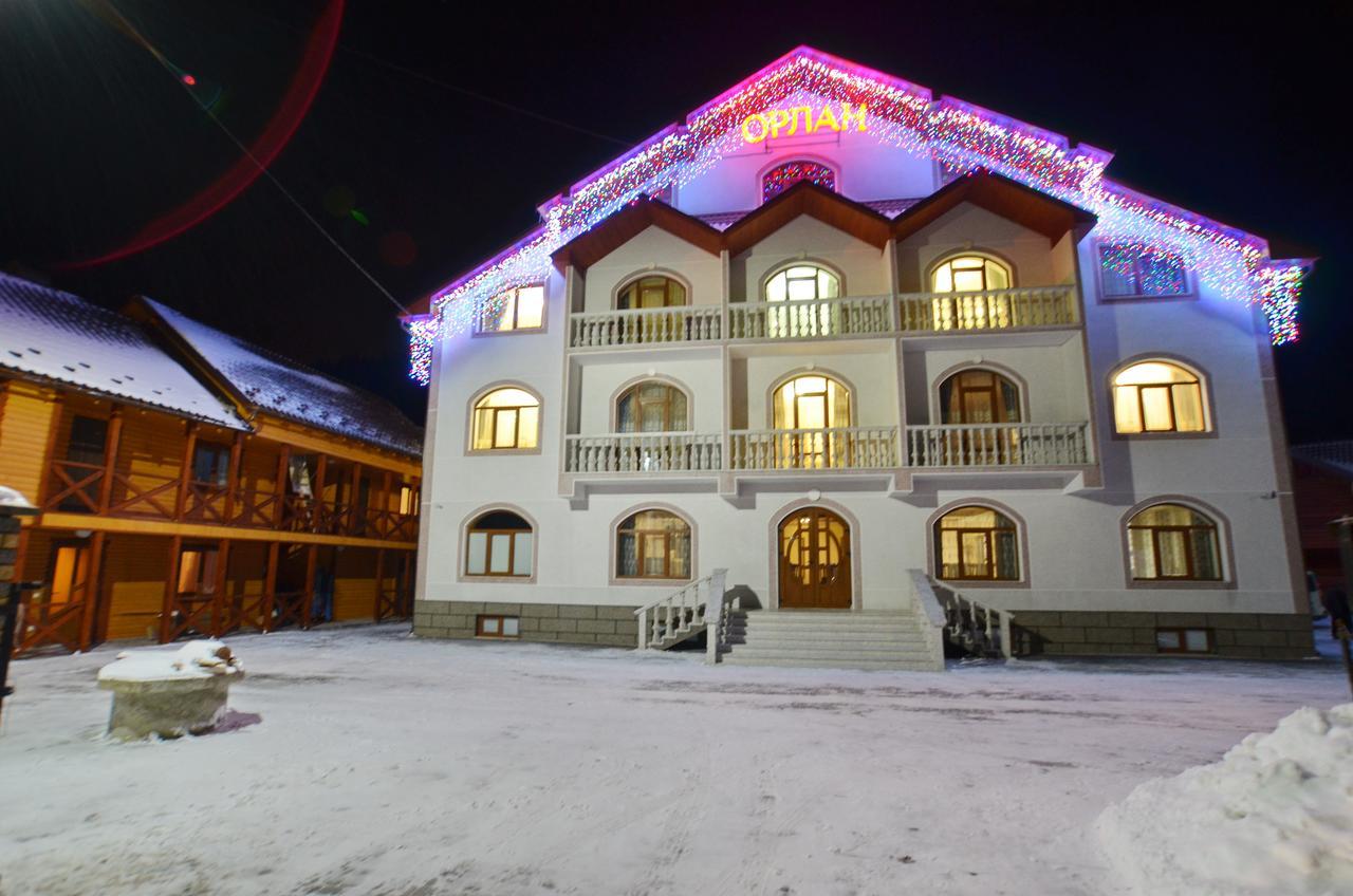 Apart-Hotel Orlan Mykulychyn Exterior foto