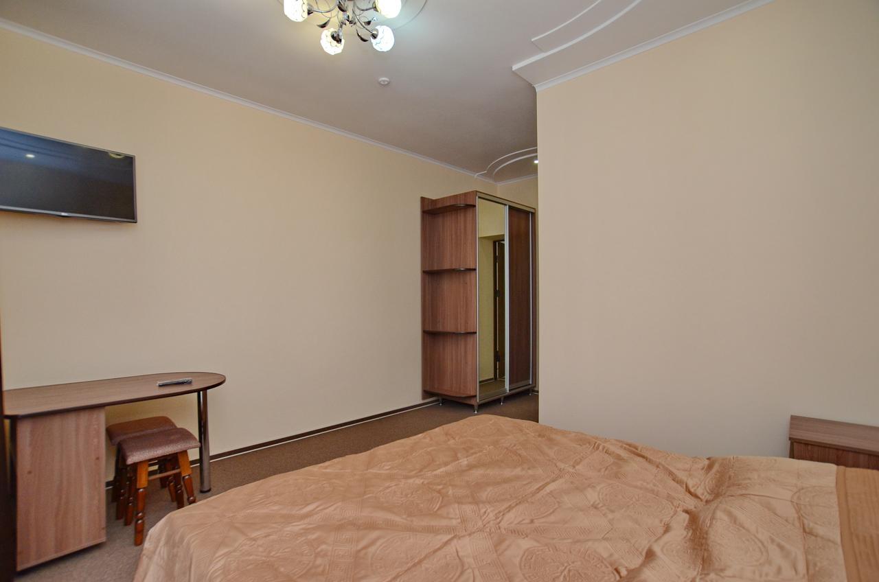 Apart-Hotel Orlan Mykulychyn Exterior foto