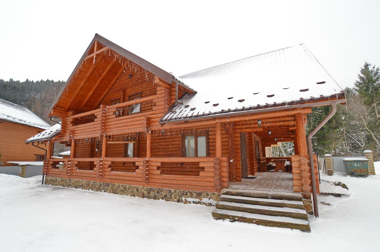 Apart-Hotel Orlan Mykulychyn Exterior foto